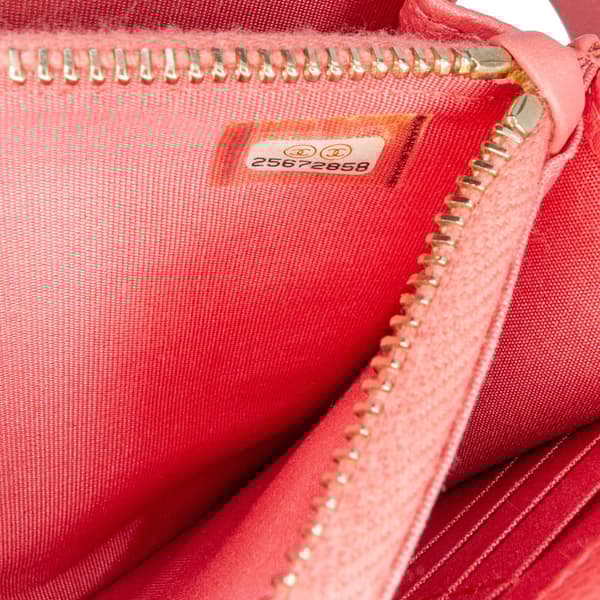 Pre-owned Chanel Quilted Caviar Golden Class Wallet On Chain Pink