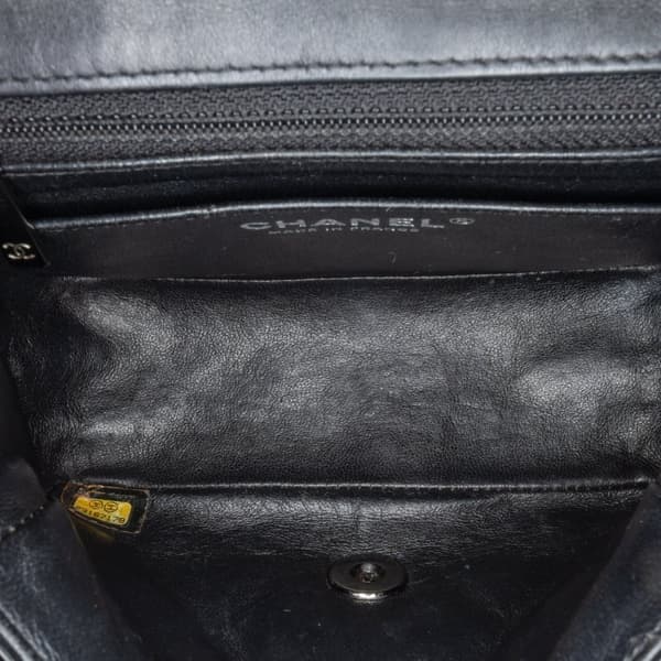 Pre-owned Chanel Mini Square Classic Patent Single Flap Black
