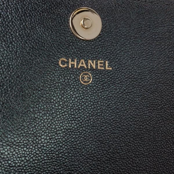 Pre-owned Chanel Quilted Caviar Square Wallet on Chain Black