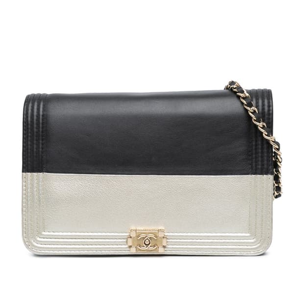 Pre-owned Chanel Bicolor Calfskin Boy Wallet On Chain Black