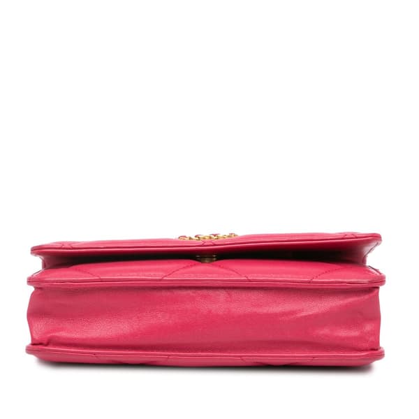 Pre-owned Chanel Quilted Lambskin 19 Wallet on Chain Pink