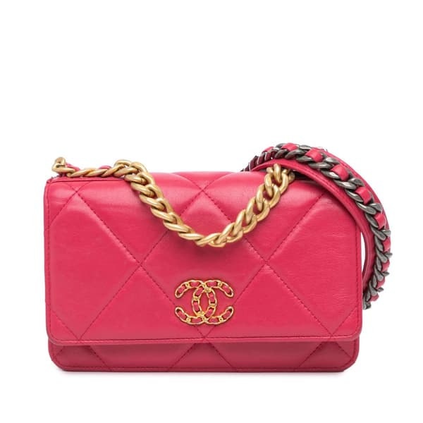 Pre-owned Chanel Quilted Lambskin 19 Wallet on Chain Pink