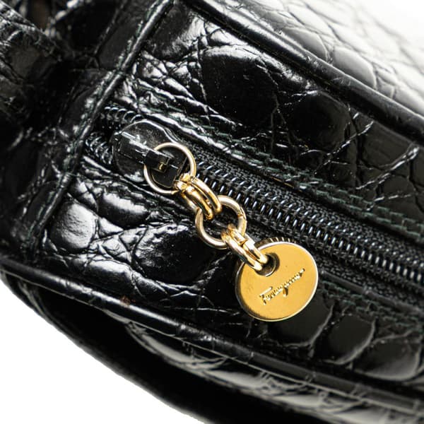 Pre-owned Ferragamo Croc Embossed Leather Vara Crossbody Black