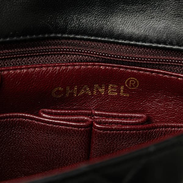 Pre-owned Chanel Mini Square Quilted Lambskin Single Flap Black