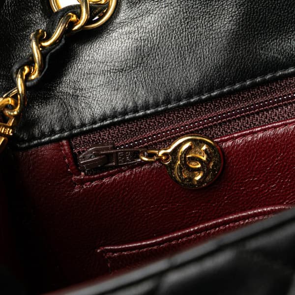 Pre-owned Chanel Mini Square Quilted Lambskin Single Flap Black