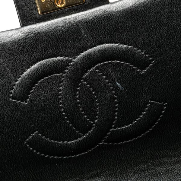 Pre-owned Chanel Mini Square Quilted Lambskin Single Flap Black