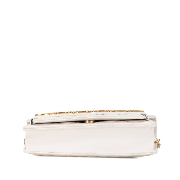 Pre-owned Chanel Calfskin Enchained Flap Wallet on Chain White