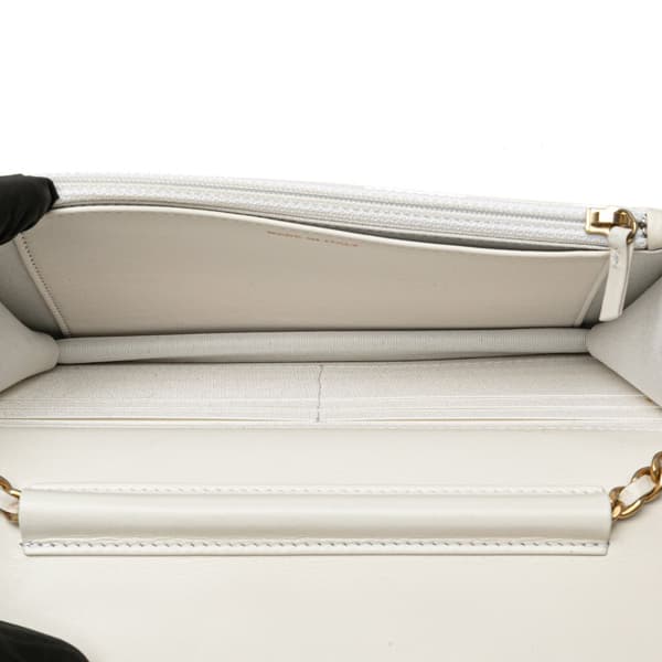 Pre-owned Chanel Calfskin Enchained Flap Wallet on Chain White