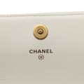 Miniatyrbild 5 av 10: Pre-owned Chanel Calfskin Enchained Flap Wallet on Chain White