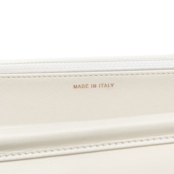 Pre-owned Chanel Calfskin Enchained Flap Wallet on Chain White