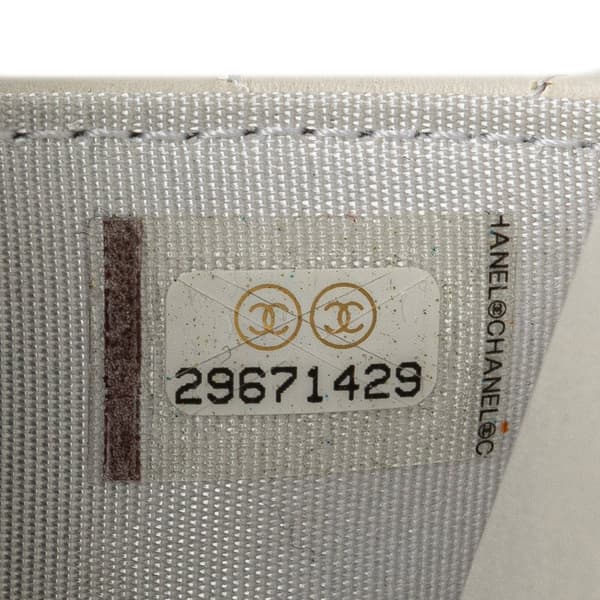 Pre-owned Chanel Calfskin Enchained Flap Wallet on Chain White