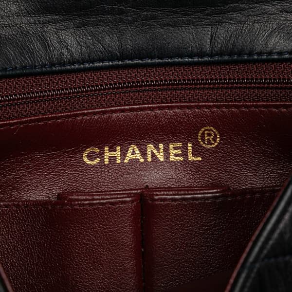 Pre-owned Chanel Mini Square Quilted Lambskin Single Flap Black