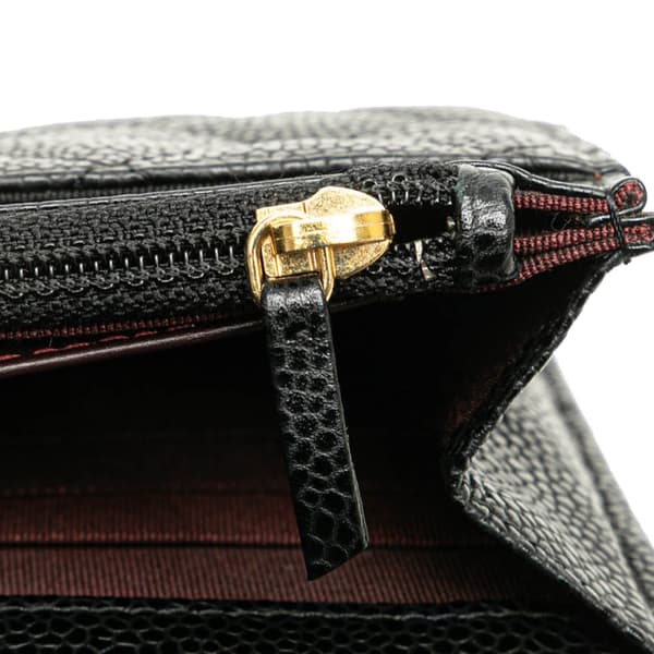 Pre-owned Chanel CC Quilted Caviar Wallet on Chain Black