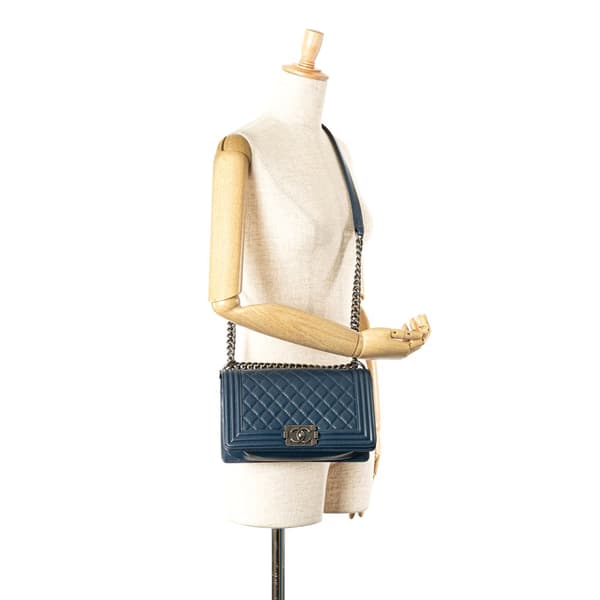 Pre-owned Chanel Old Medium Quilted Caviar Boy Flap Blue