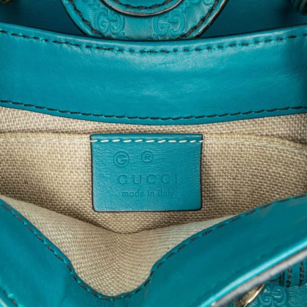 Pre-owned Gucci Mini Microguccissima Emily Crossbody Blue