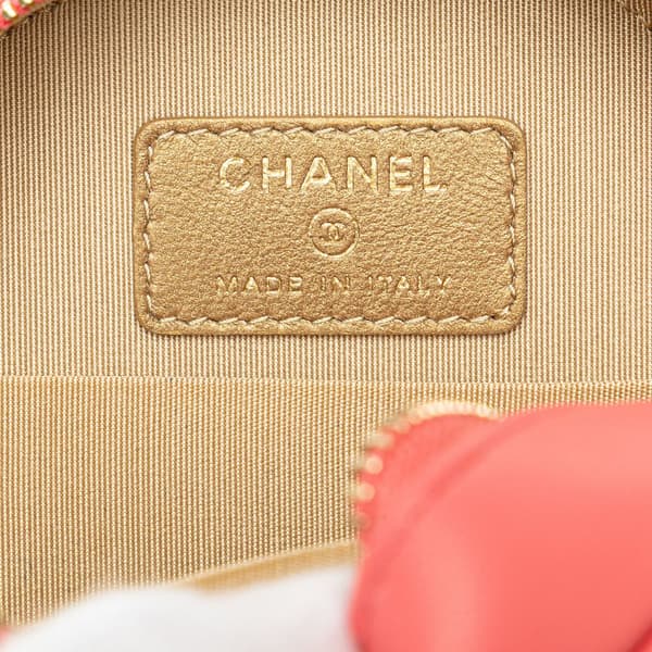 Pre-owned Chanel CC Quilted Lambskin Pearl Crush Round Clutch with Chain Pink