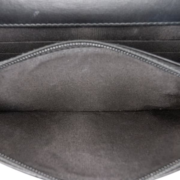 Pre-owned Chanel Quilted Crackled Patent Calfskin Pearl Wallet On Chain Black