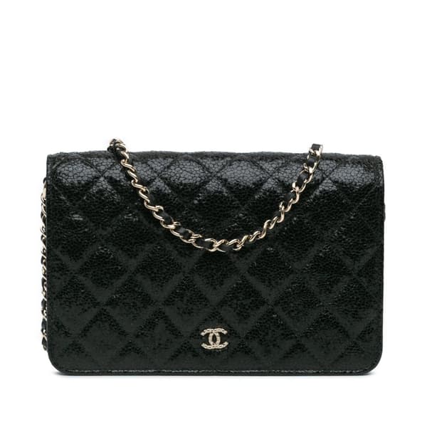 Pre-owned Chanel Quilted Crackled Patent Calfskin Pearl Wallet On Chain Black