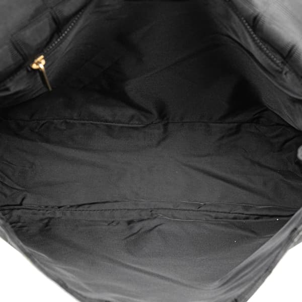 Pre-owned Chanel New Travel Line Nylon Crossbody Black