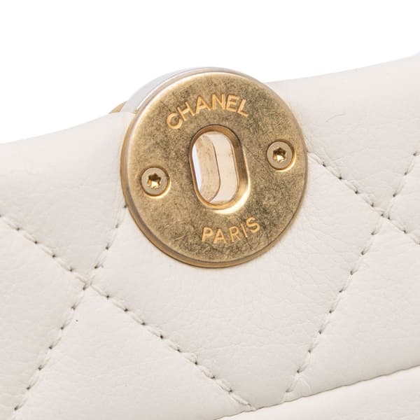 Pre-owned Chanel Mini Quilted Calfskin Pearl CC Accordion Flap White