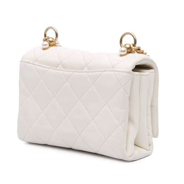 Pre-owned Chanel Mini Quilted Calfskin Pearl CC Accordion Flap White
