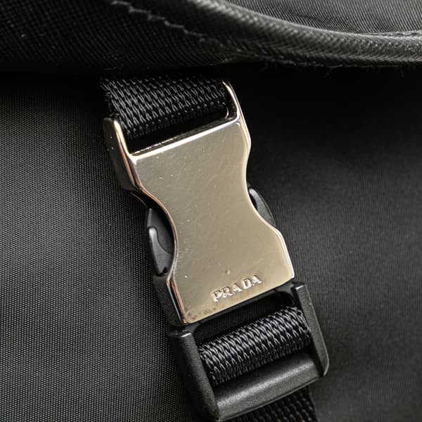 Pre-owned Prada Tessuto Buckle Messenger Bag Black