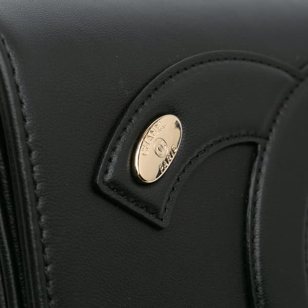 Pre-owned Chanel Lambskin CC Mania Flap Black