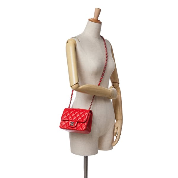 Pre-owned Chanel Mini Square Classic Lambskin Flap Red