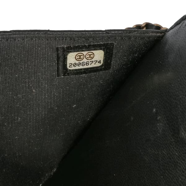 Pre-owned Chanel Lambskin Boy Wallet On Chain Black