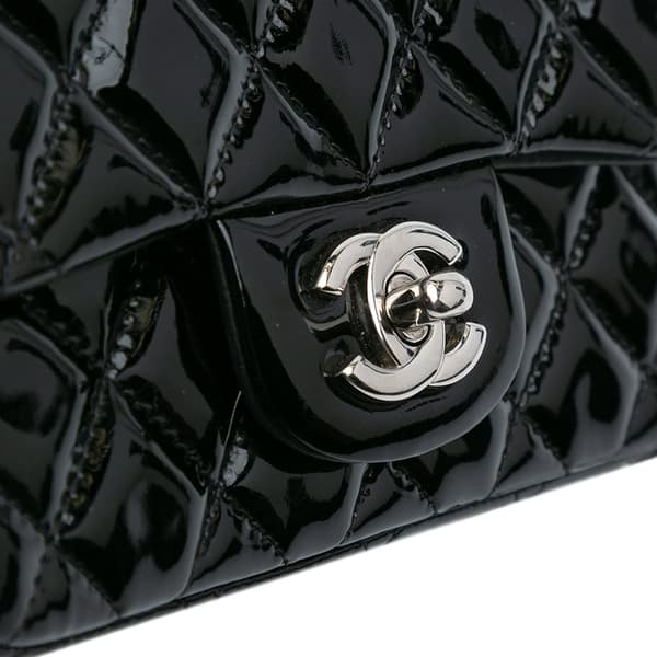 Pre-owned Chanel Mini Square Classic Patent Single Flap Black