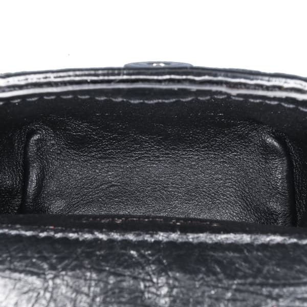 Pre-owned Saint Laurent Micro Crinkled Leather Niki Airpods Case with Chain Black