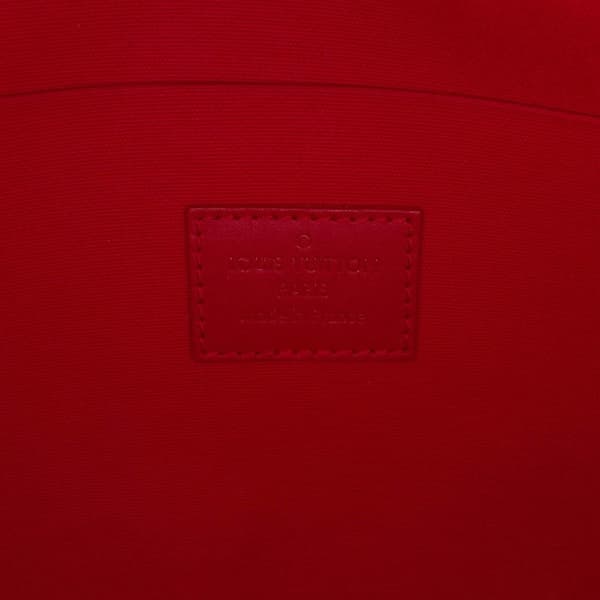 Pre-owned Louis Vuitton Monogram Vernis Pochette Felicie Red
