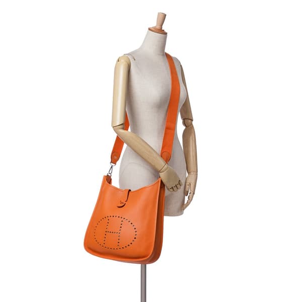 Pre-owned Hermès Clemence Evelyne III PM Orange