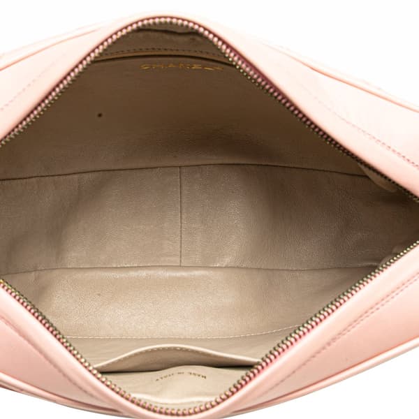 Pre-owned Chanel CC Quilted Lambskin Camera Crossbody Pink
