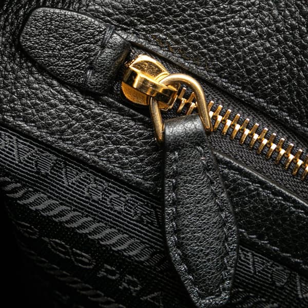 Pre-owned Prada Vitello Phenix Striped Strap Crossbody Black