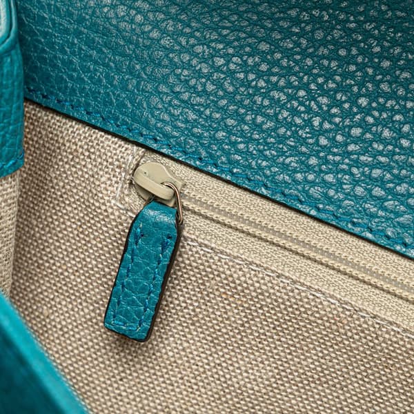 Pre-owned Gucci Medium Dollar Calfskin Interlocking G Crossbody Blue