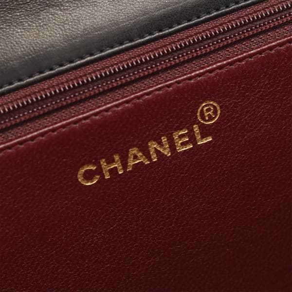 Pre-owned Chanel CC Quilted Lambskin Single Flap Black