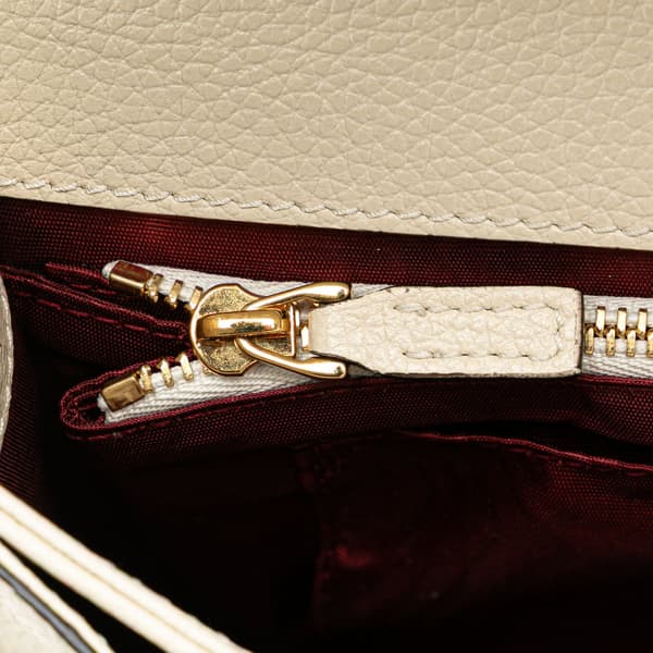 Pre-owned Gucci Small Grainy Calfskin Zumi Flap Crossbody White