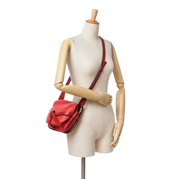 Pre-owned LOEWE Small Leather Gate Crossbody Red