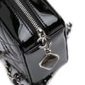 Pikkukuva 7 / 10: Pre-owned Chanel CC Quilted Patent Diamond Resin Clutch With Chain Black