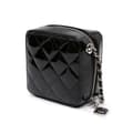 Pikkukuva 2 / 10: Pre-owned Chanel CC Quilted Patent Diamond Resin Clutch With Chain Black