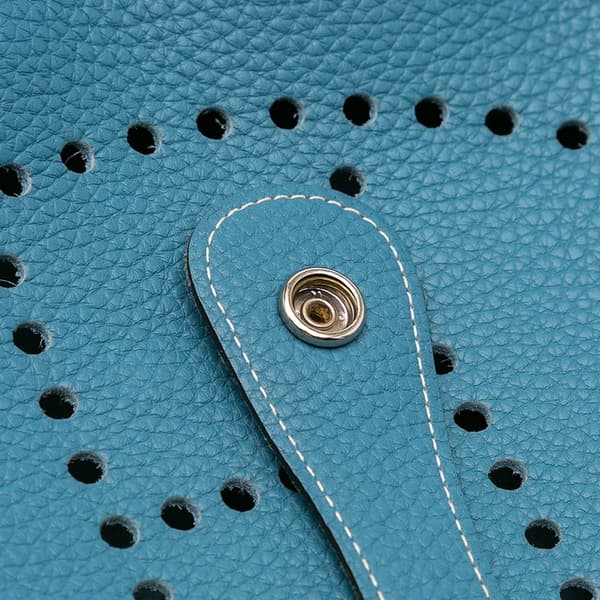 Pre-owned Hermès Clemence Evelyne III 29 Blue