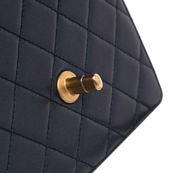 Pre-owned Chanel Small Lambskin Chic Pearls Flap Blue