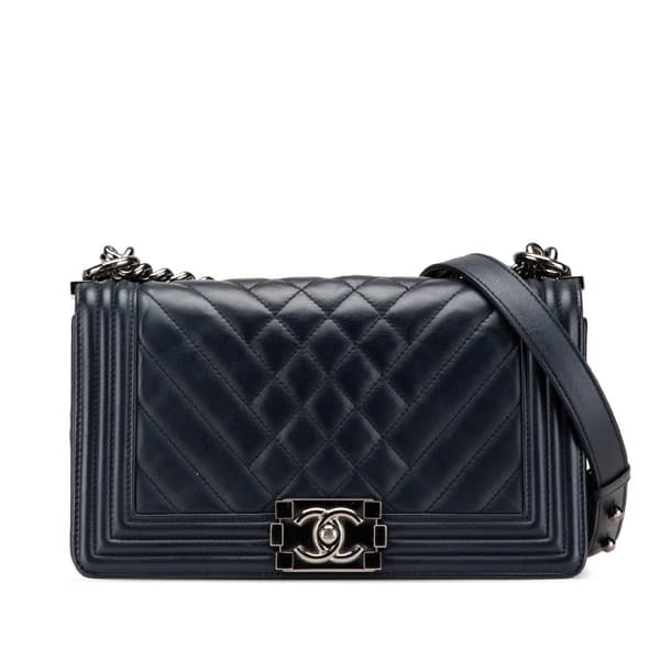 Pre-owned Chanel Old Medium Chevron and Diamond Quilted Lambskin Boy Flap Blue