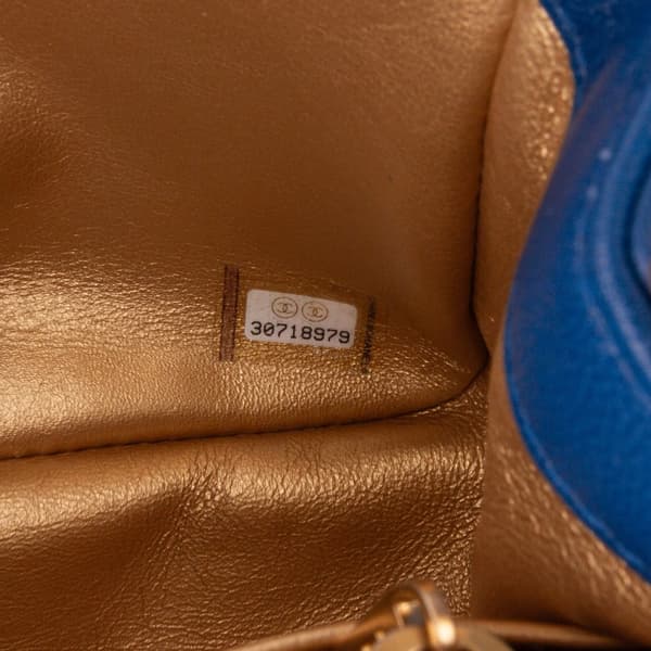 Pre-owned Chanel Mini Square Classic Lambskin Pearl Crush Single Flap Blue