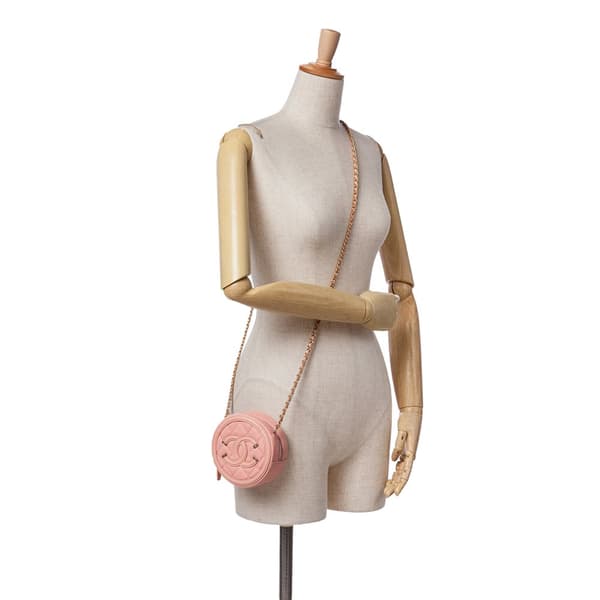 Pre-owned Chanel Caviar CC Filigree Round Crossbody Pink