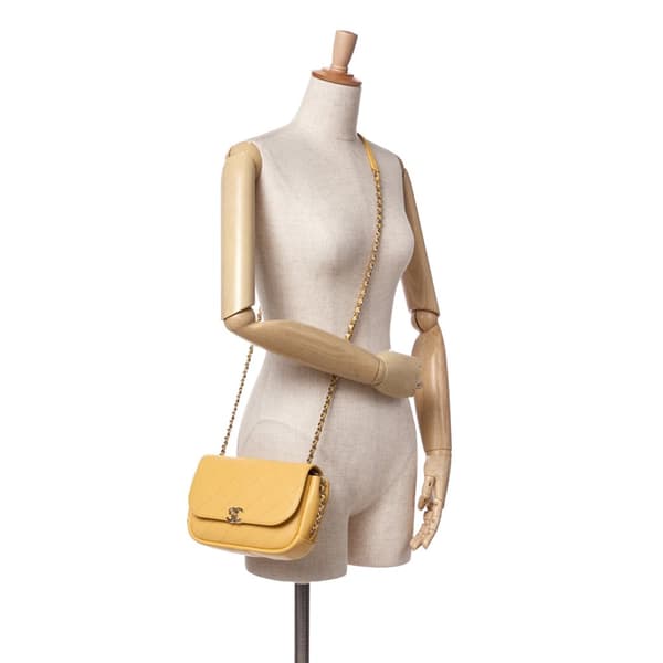 Pre-owned Chanel Quilted Goatskin Casual Trip Flap Yellow