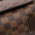 Miniatyrbillede 8 af 10: Pre-owned Louis Vuitton Damier Ebene Brooklyn MM Brown