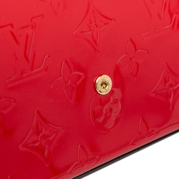 Pre-owned Louis Vuitton Monogram Vernis Pochette Felicie Red