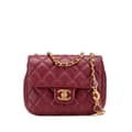 Miniatyrbild 1 av 10: Pre-owned Chanel Mini Square Lambskin Coco Heart Chain Flap Red